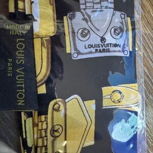 Louis Vuitton Gold and Black Patterned Scarf